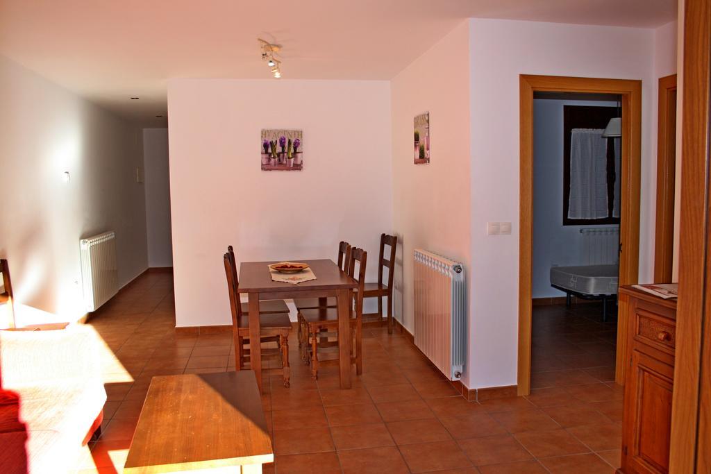 Apartamentos Mobison Salinas de Bielsa Exterior foto