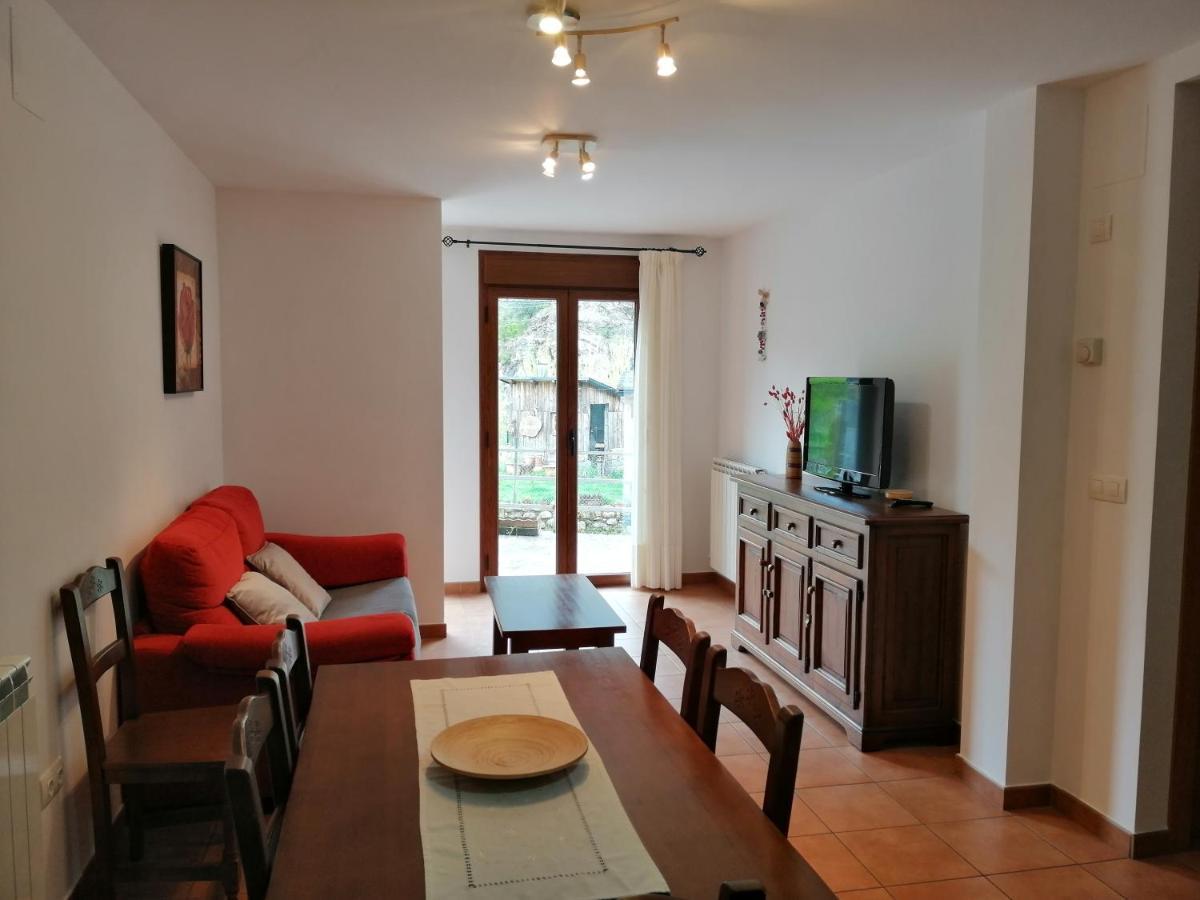 Apartamentos Mobison Salinas de Bielsa Exterior foto